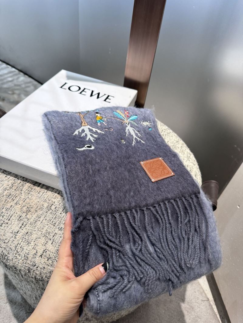 Loewe Scarf